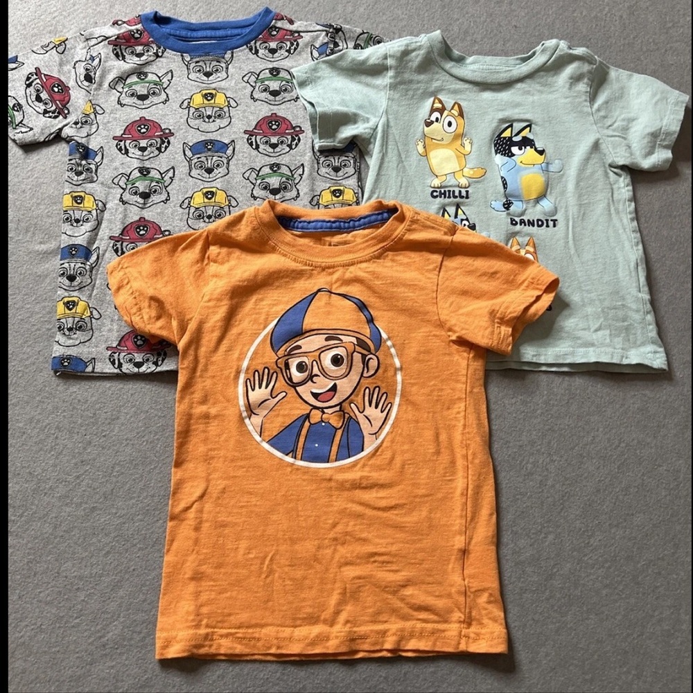 Blippi Bluey Paw Patrol Boys 2T 3-Piece Bundle Lot T-shirts Mix Casual Everyday